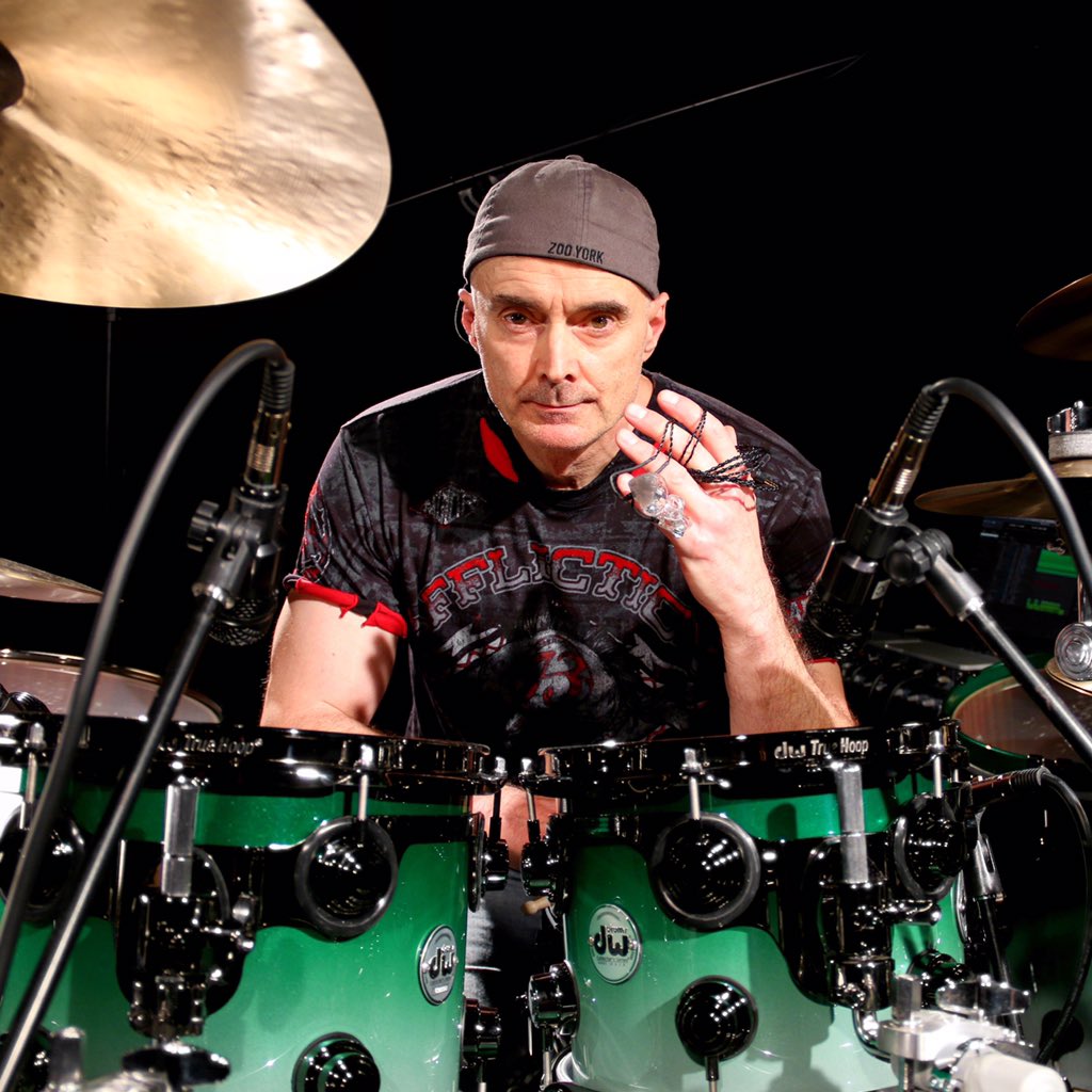 Virgil Donati (drums)